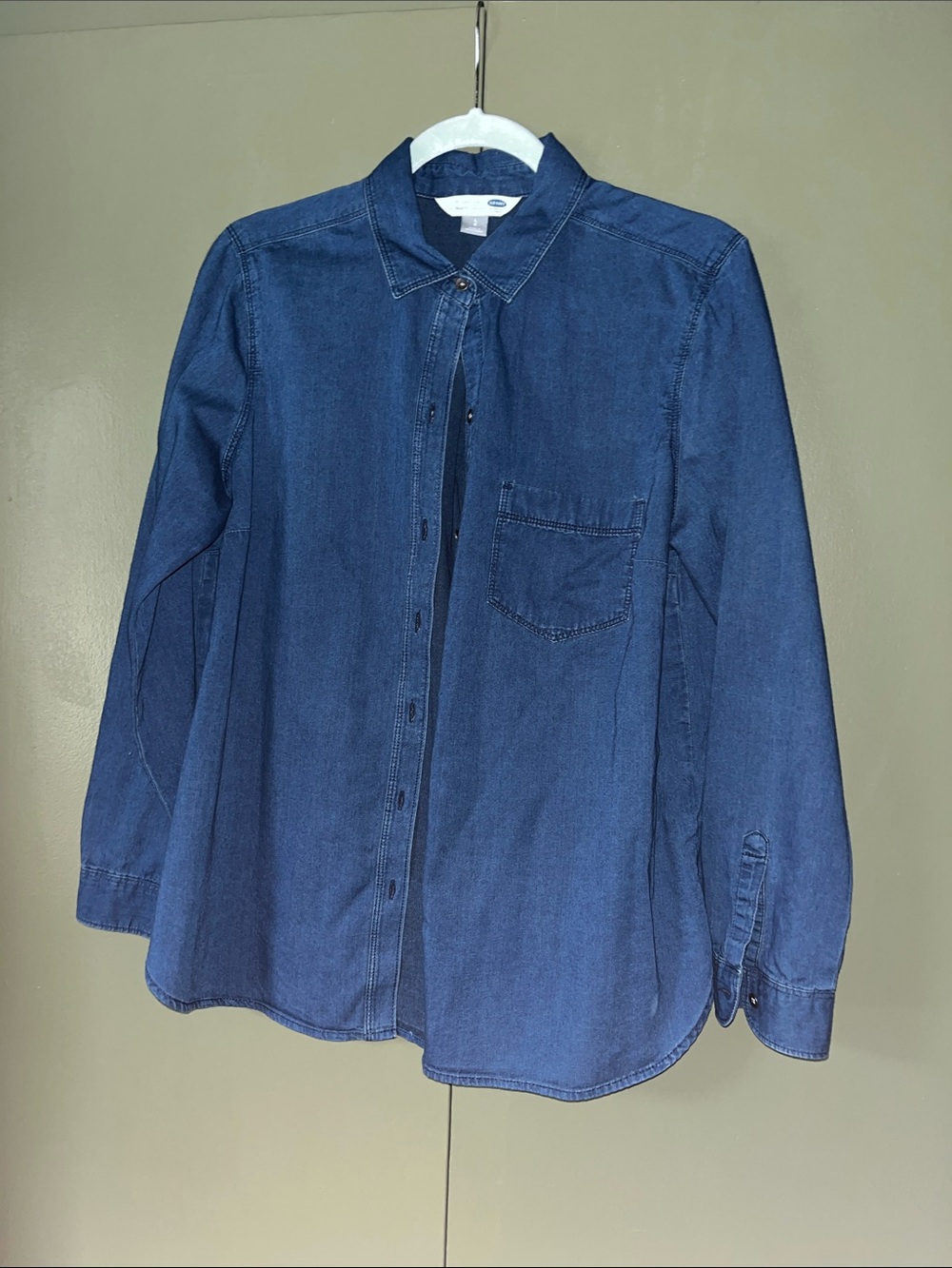 Old Navy Blue Women's Denim Button-Up Blouse